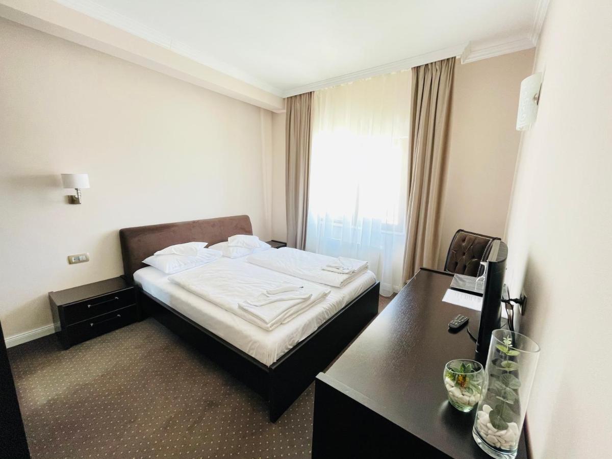 Hotel Opal Zalău Eksteriør bilde
