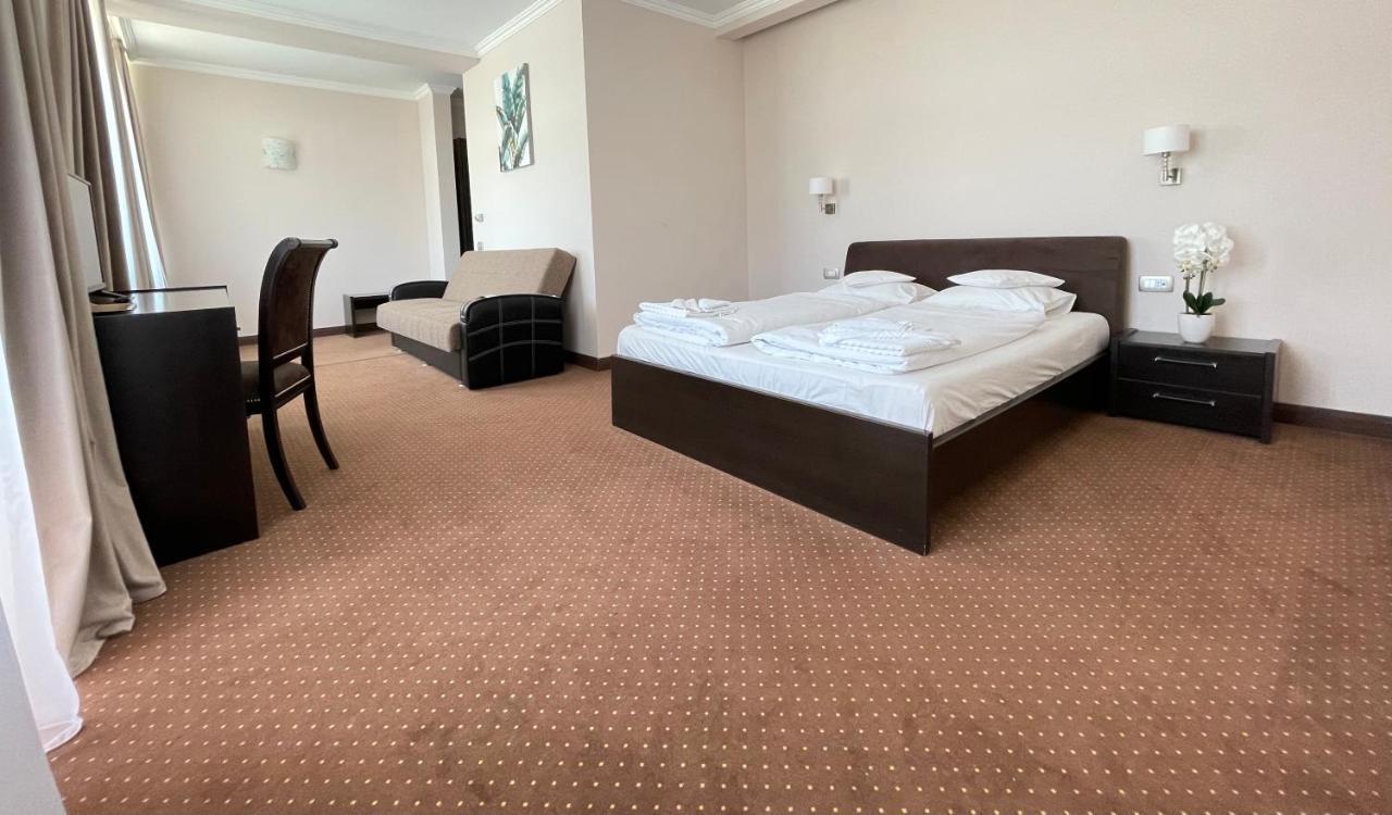 Hotel Opal Zalău Eksteriør bilde