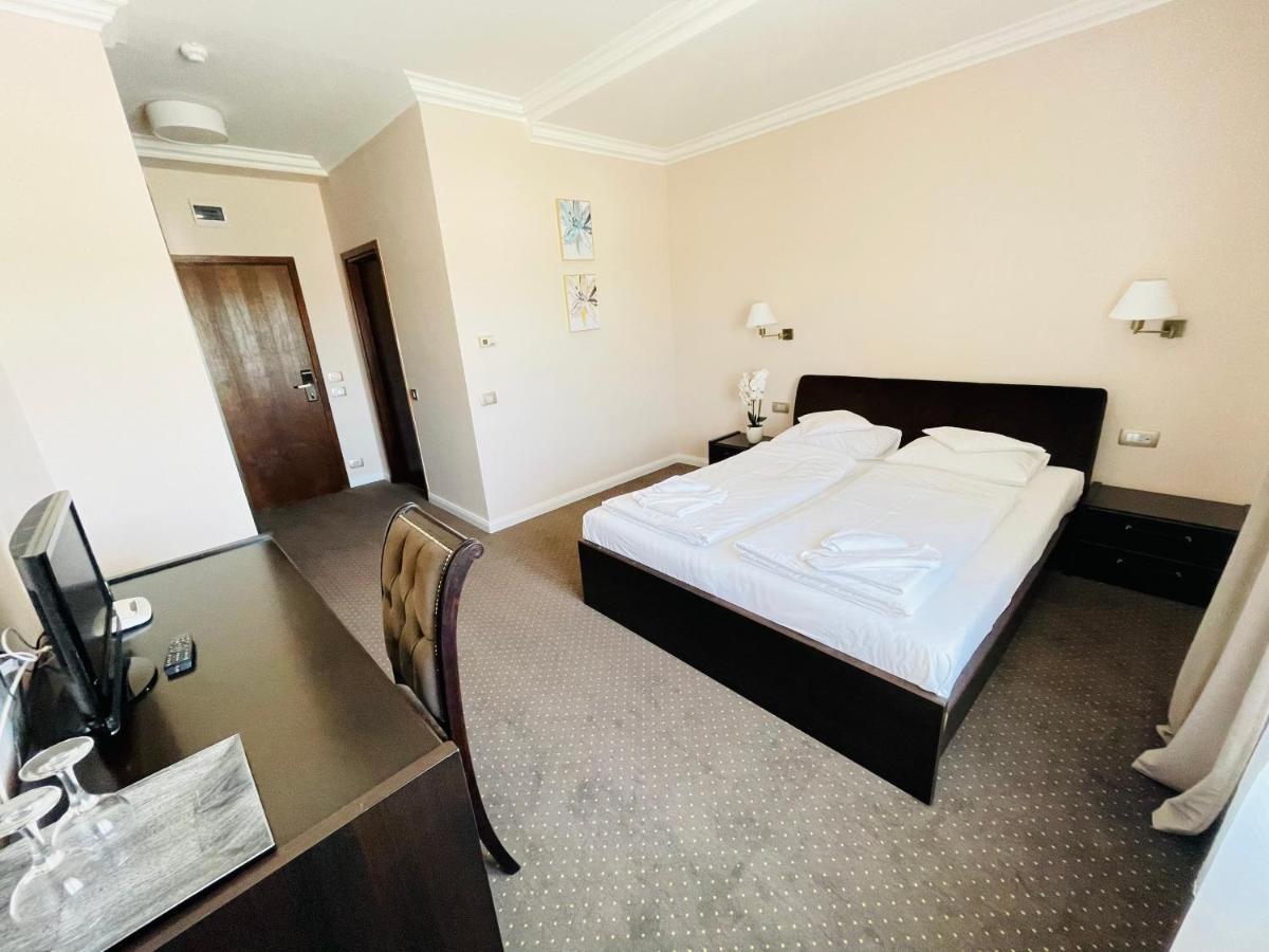 Hotel Opal Zalău Eksteriør bilde